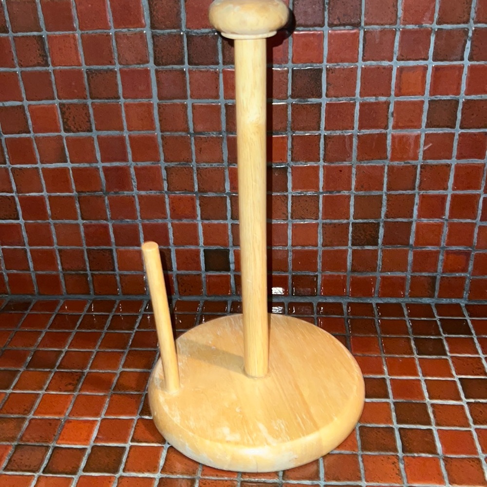 Kamenstein Light Oak Wood Paper Towel Holder